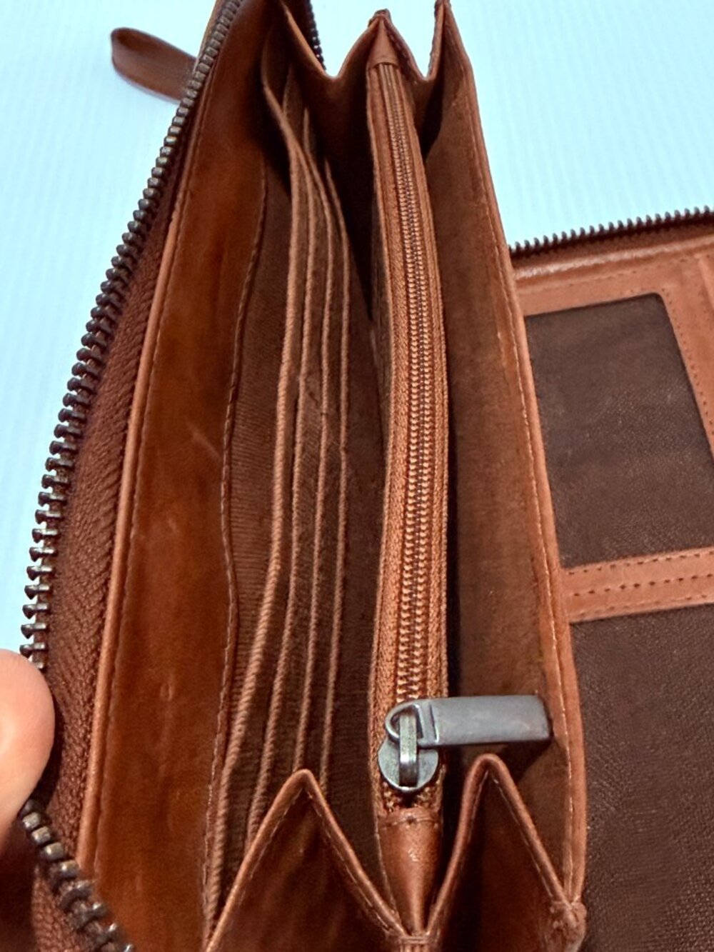 Woven Brown Leather Wallet - Picture 6 of 6